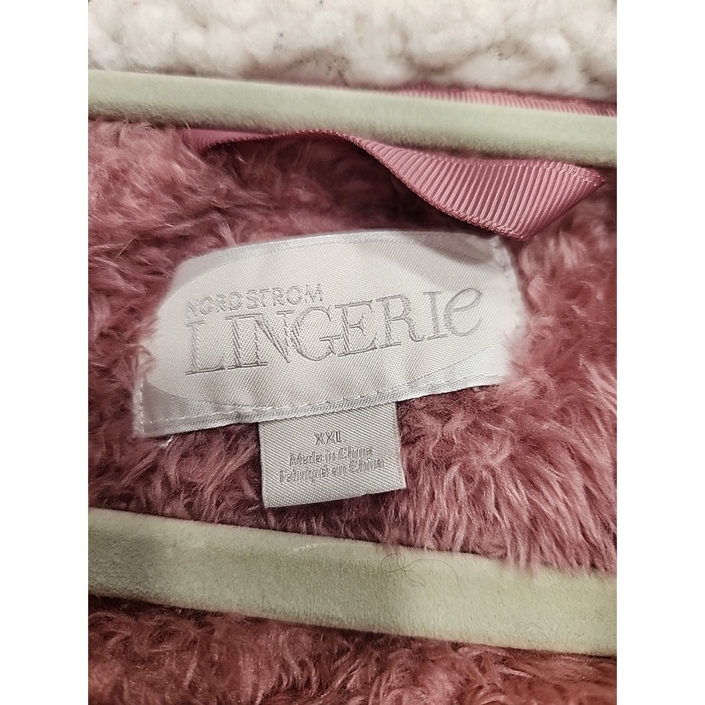 NORDSTROM Lingerie Pink Plush Faux Sherpa Lined Trim XXL Belted Wrap Robe - Picture 4 of 6
